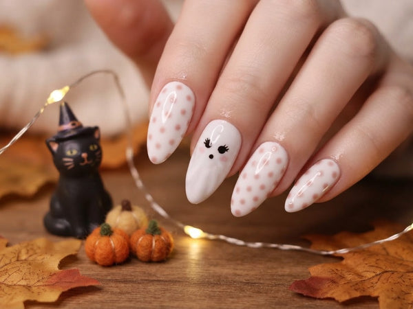 Le Papillons nail art