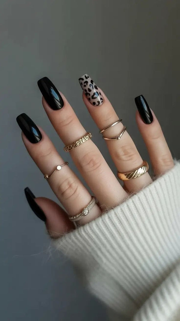 Le Papillons nail art